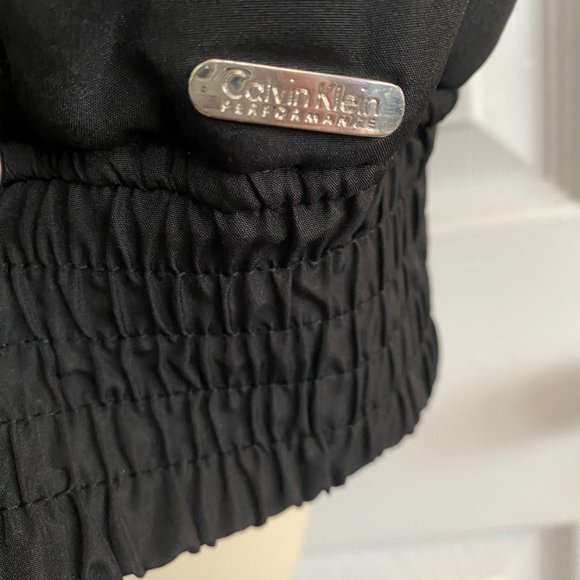 Black Calvin Klein Performance Vest - Picture 5 of 7